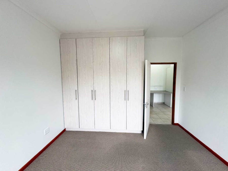 2 Bedroom Property for Sale in Stilbaai Wes Western Cape